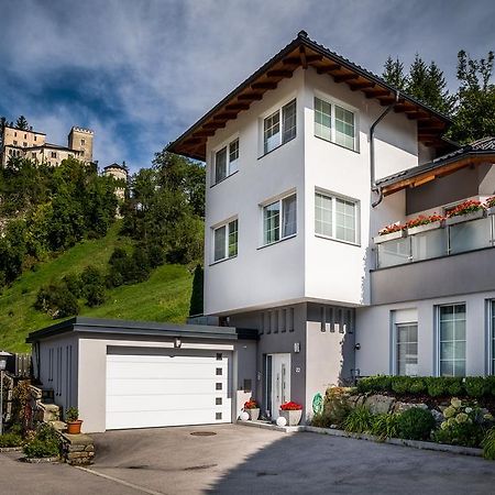 Apartments Schloss-Weissenstein-Strasse Matrei in Osttirol Exterior foto